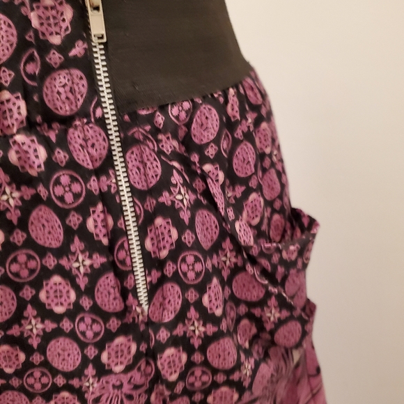 Cute Skirt w Pockets (Nordstrom Rack) NWT Small - Picture 6 of 13